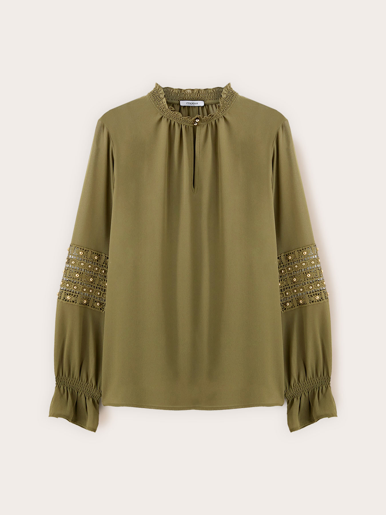 Georgette blouse with embroidered sleeves image number 4