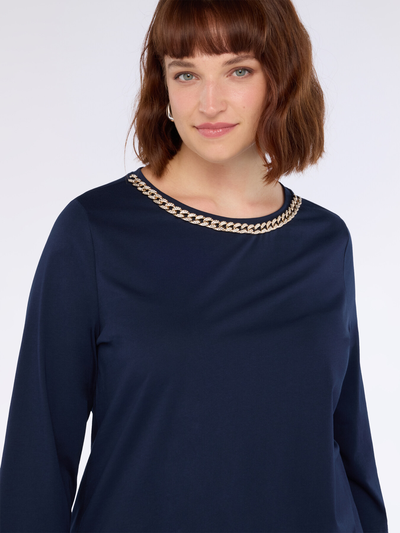 Jersey T-shirt with chain detail on neckline image number 3