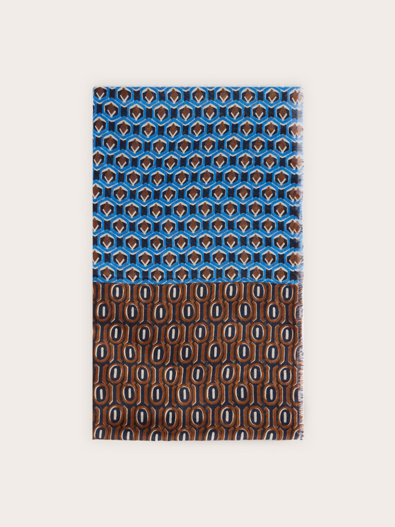Geometric patterned stole
