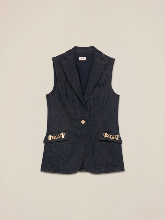 Vestă din denim cu lanțuri metalice