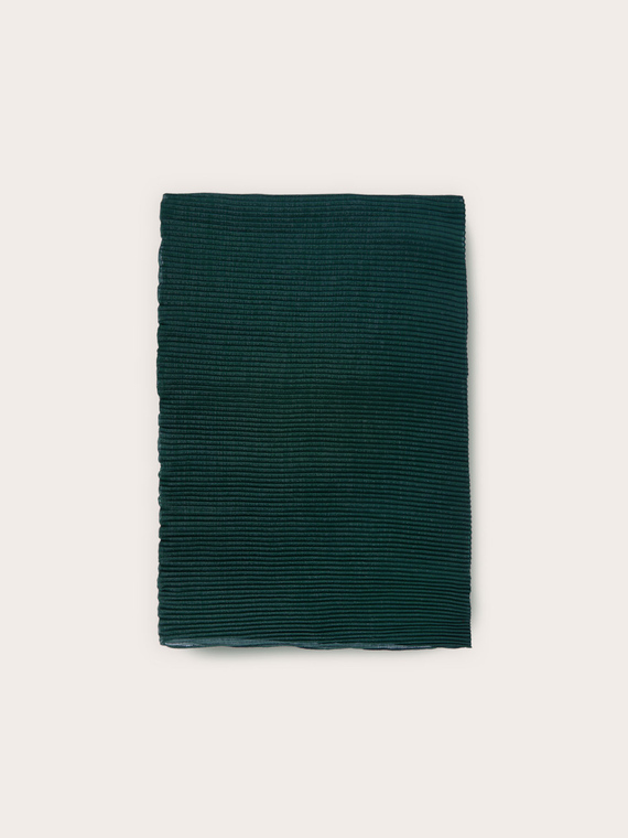 Pleated lurex scarf