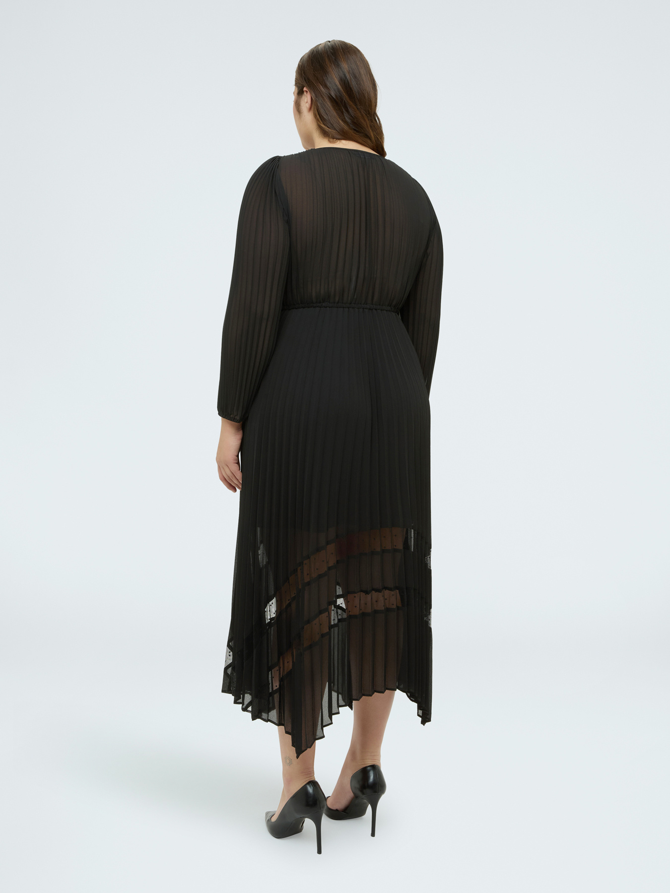 DREAM dress in pleated georgette image number 1