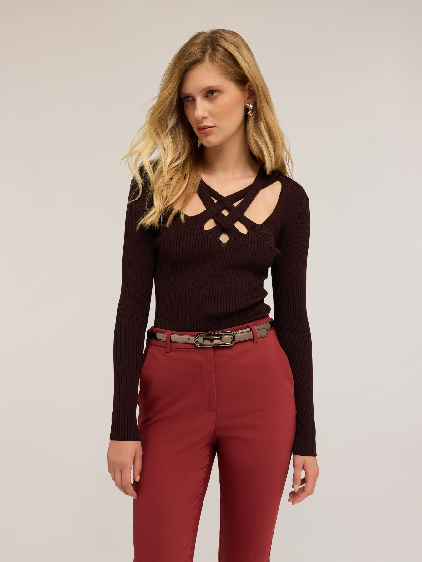 Ribbed jumper with worked neckline image number 0