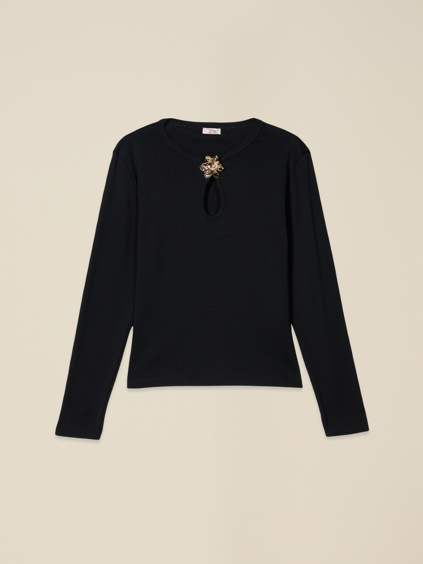 T-shirt with decorative appliqués image number 3