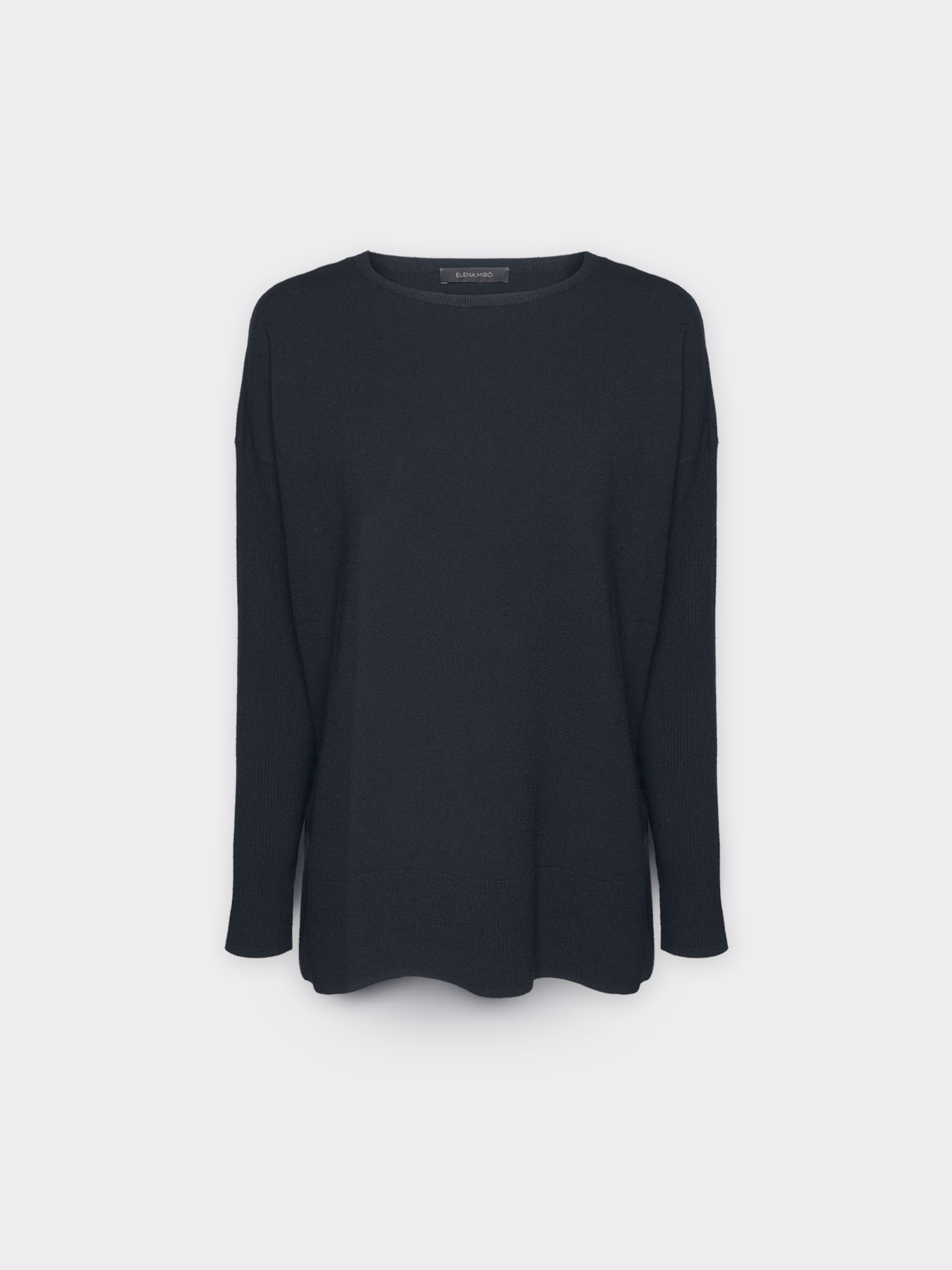 Maglia con scollo a barca image number 4