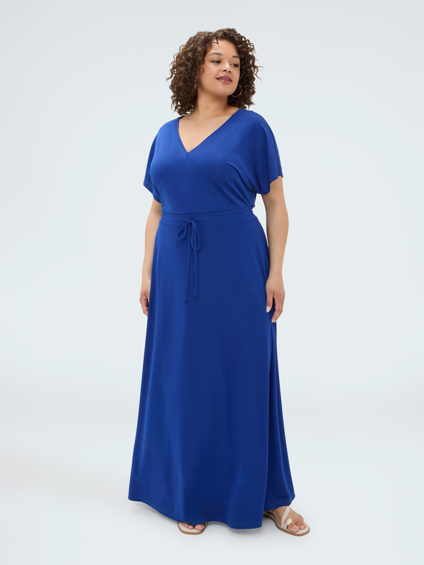 Pretty jersey dress with drawstring waist image number 4