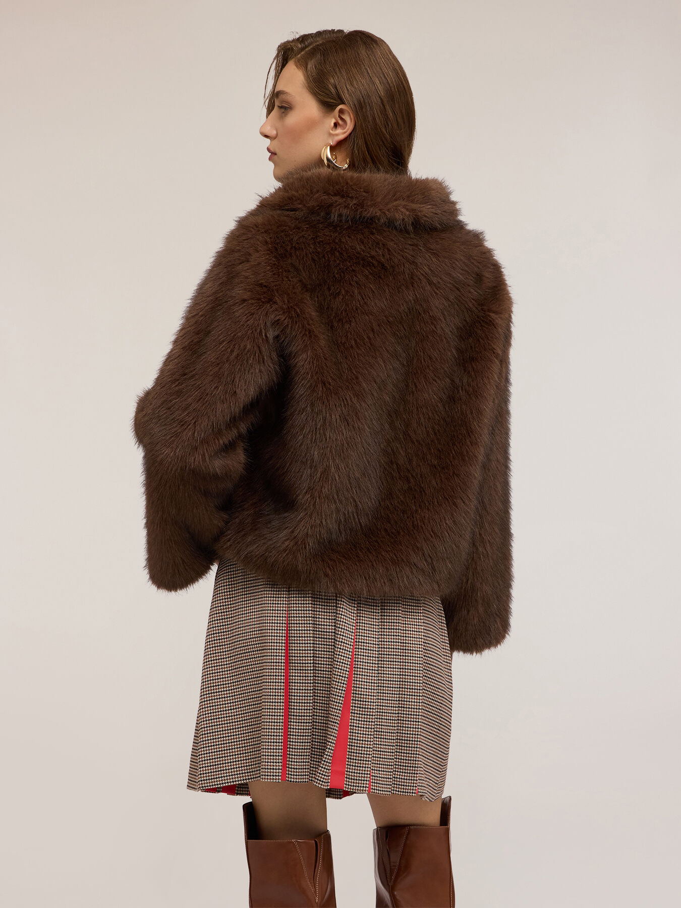 Blouson court à col montant image number 1