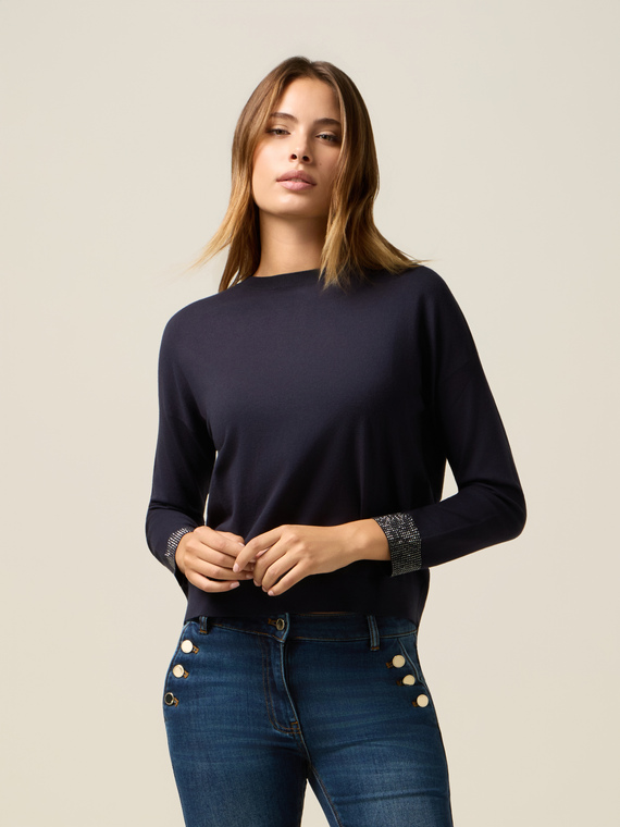 Pulover din amestec de vâscoză cu manșete decorate