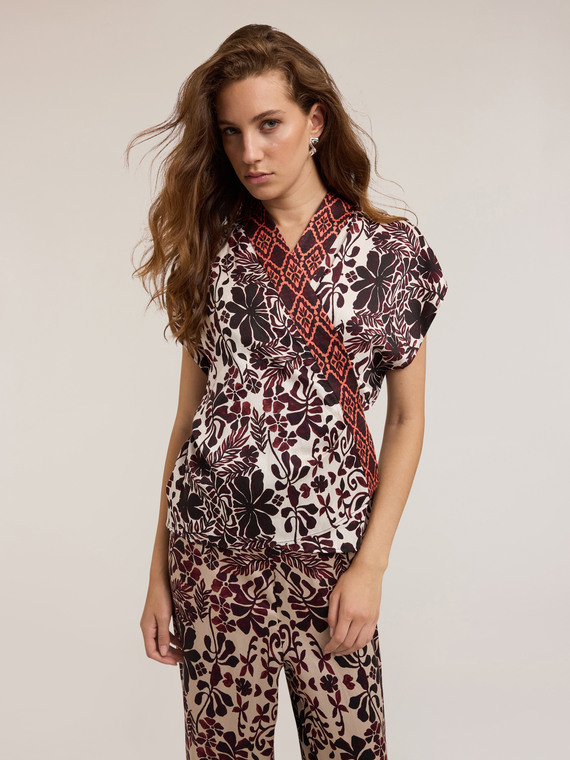 Bluză tip kimono cu model boho