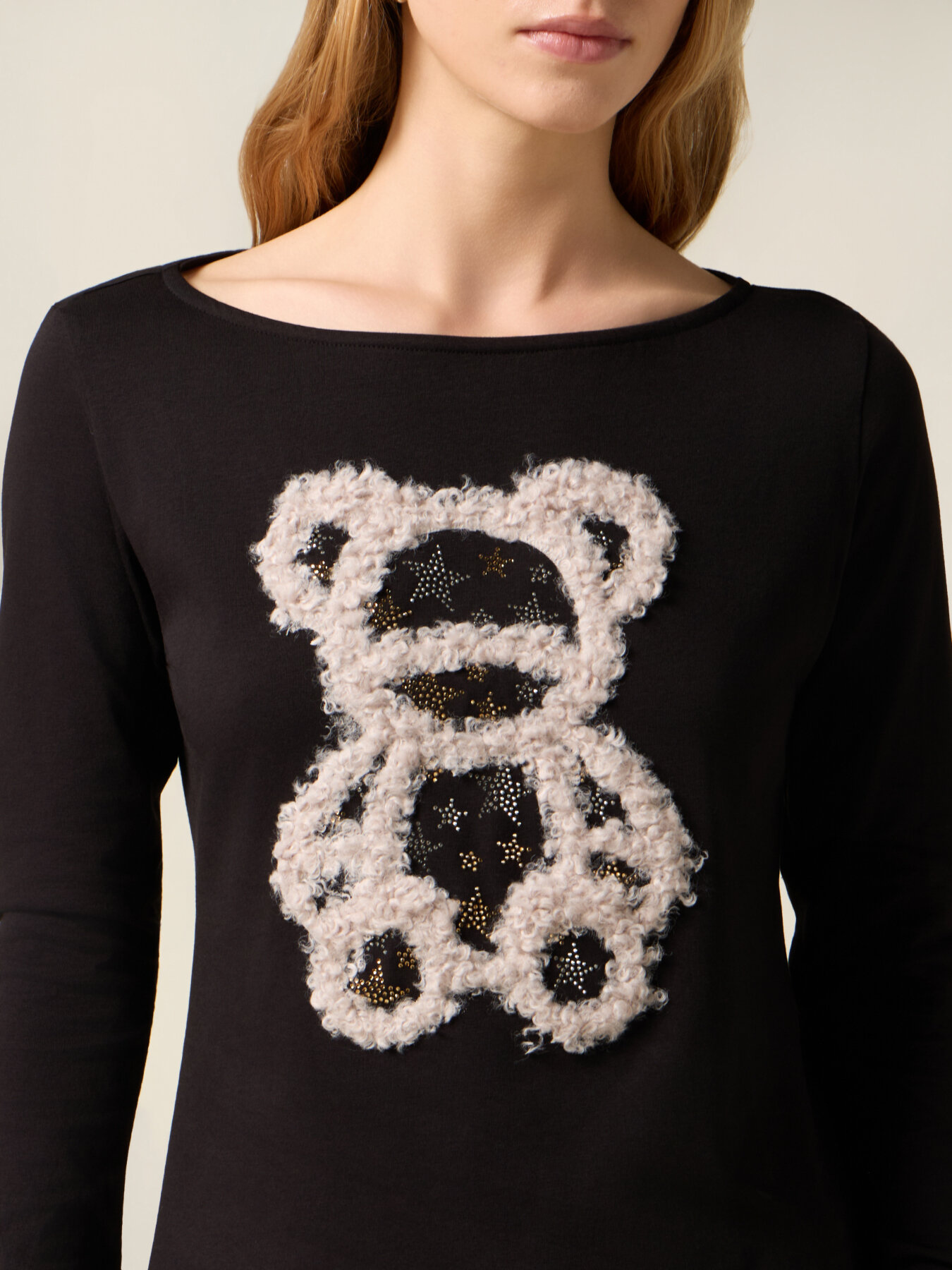 T-shirt jersey con stampa e applicazioni image number 2