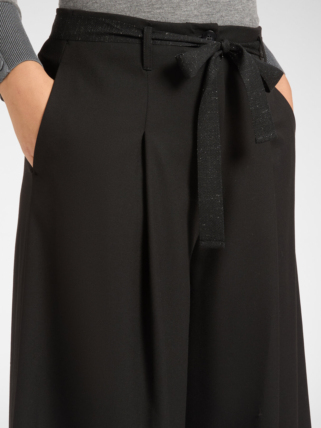 Wide trousers with belt image number 3