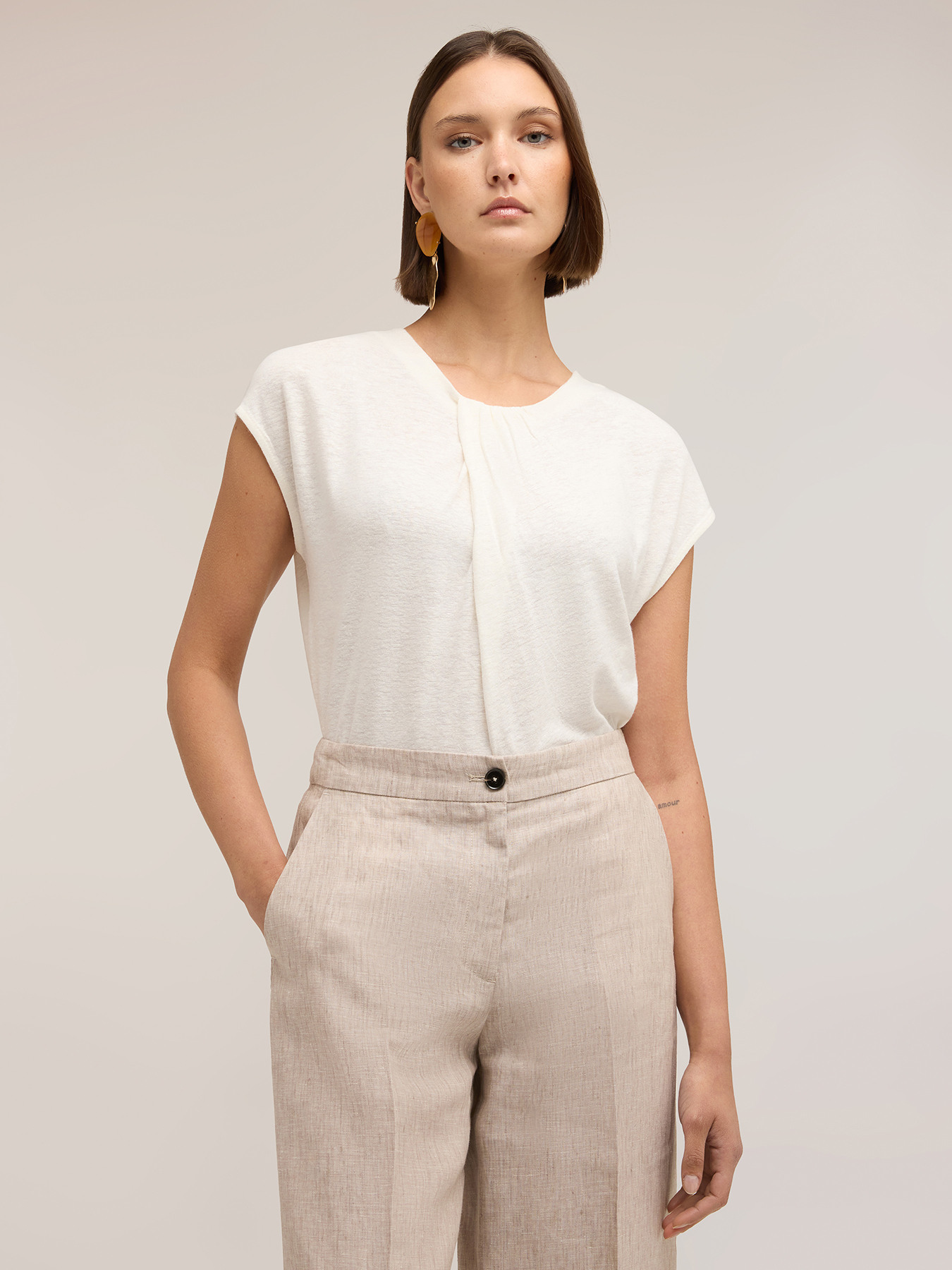 Tricou din amestec de in cu drapaj image number 3