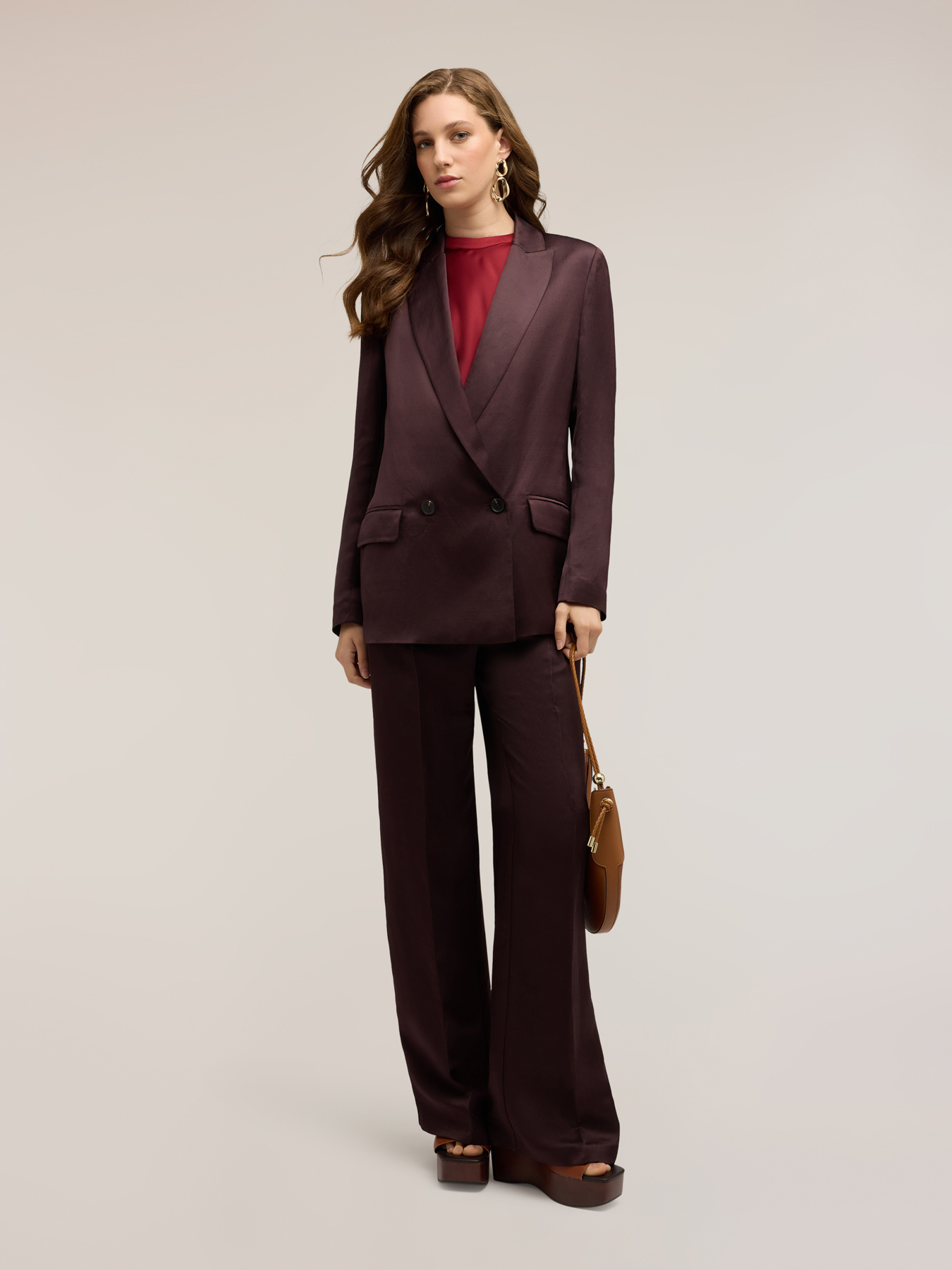 Double-breasted structured jacket in linen blend image number 2