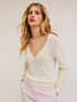 Pullover scollo a v in cotone image number 2