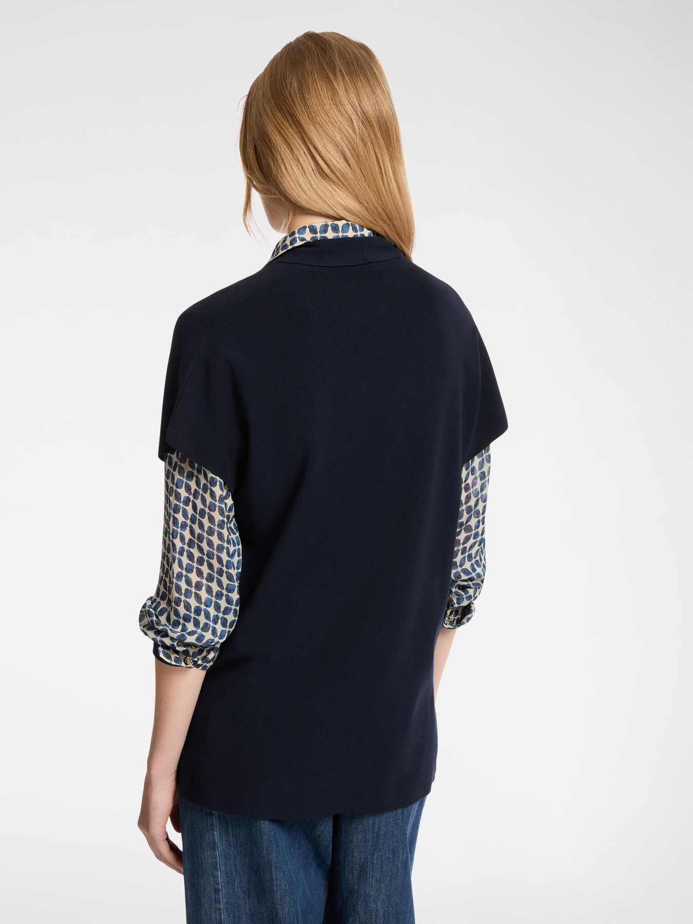 Long vest with buttons image number 1