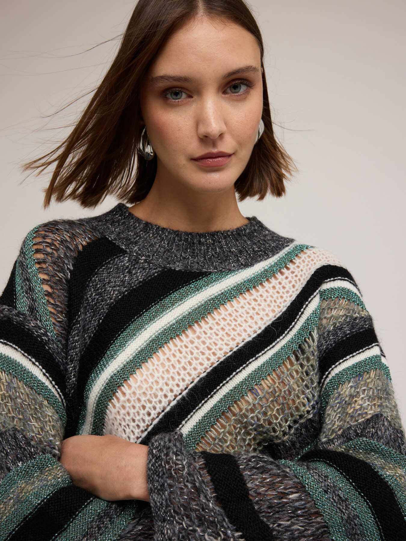 Mohair-Pullover mit Ajouré-Verarbeitung image number 3