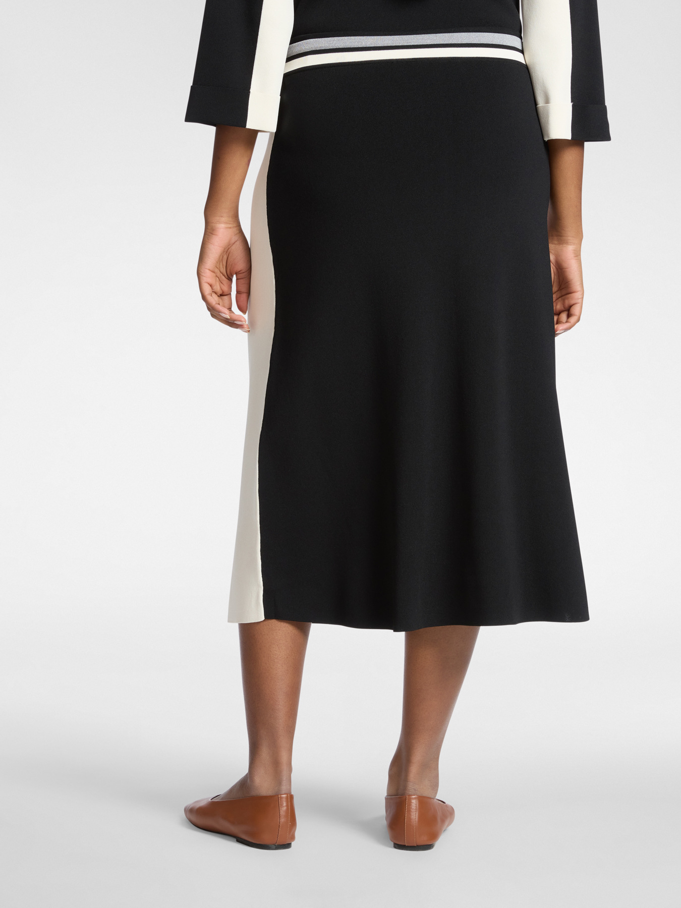 Viscose colour block pencil skirt image number 1