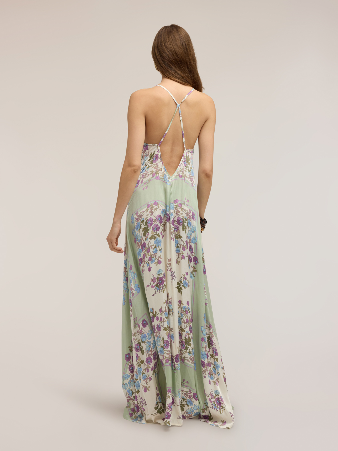 Long satin dress with print image number 1