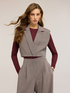 Short vest with lapels image number 2