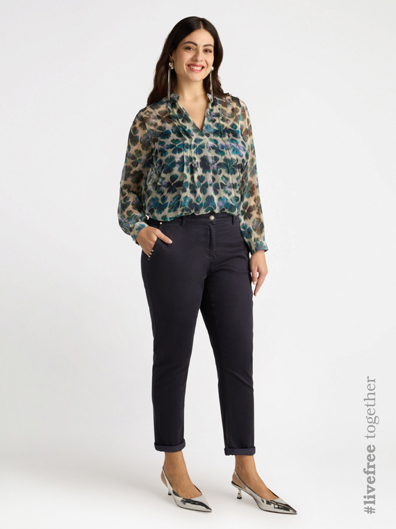 Chinos with TENCEL™ fibres
