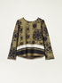 Blouse with ethnic pattern image number 4