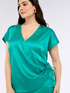 Blusa de satén con escote cruzado image number 2