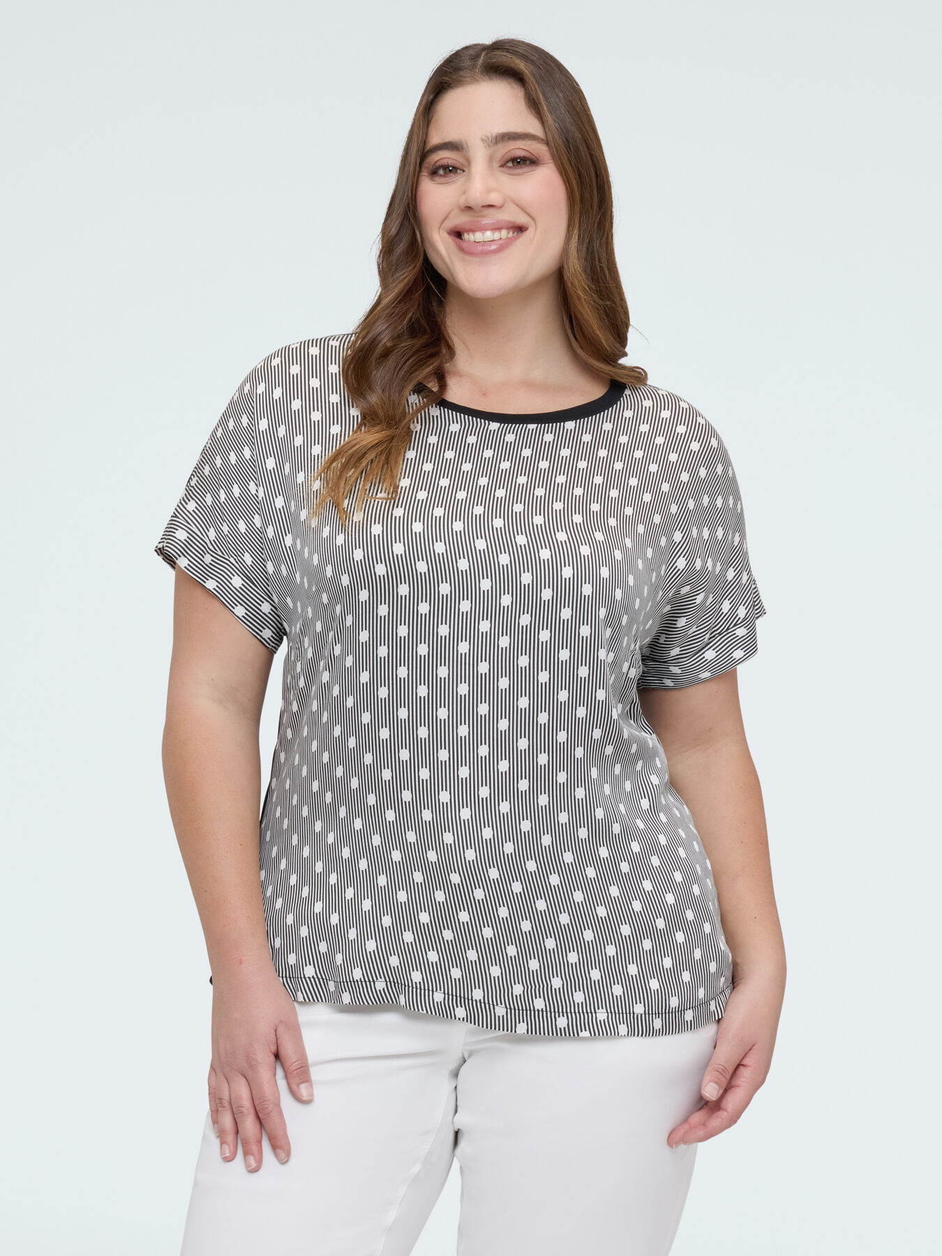 Zweifarbiges T-Shirt mit Streifen und Punkten image number 0