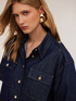 Chemise boxy en denim image number 2