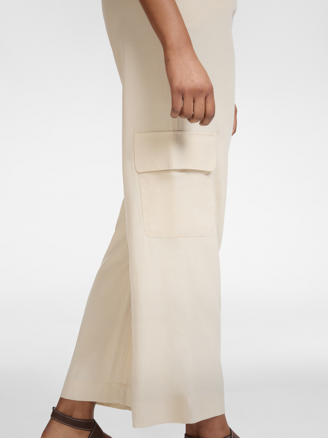 Cargo fluidos mezcla lyocell image number 3