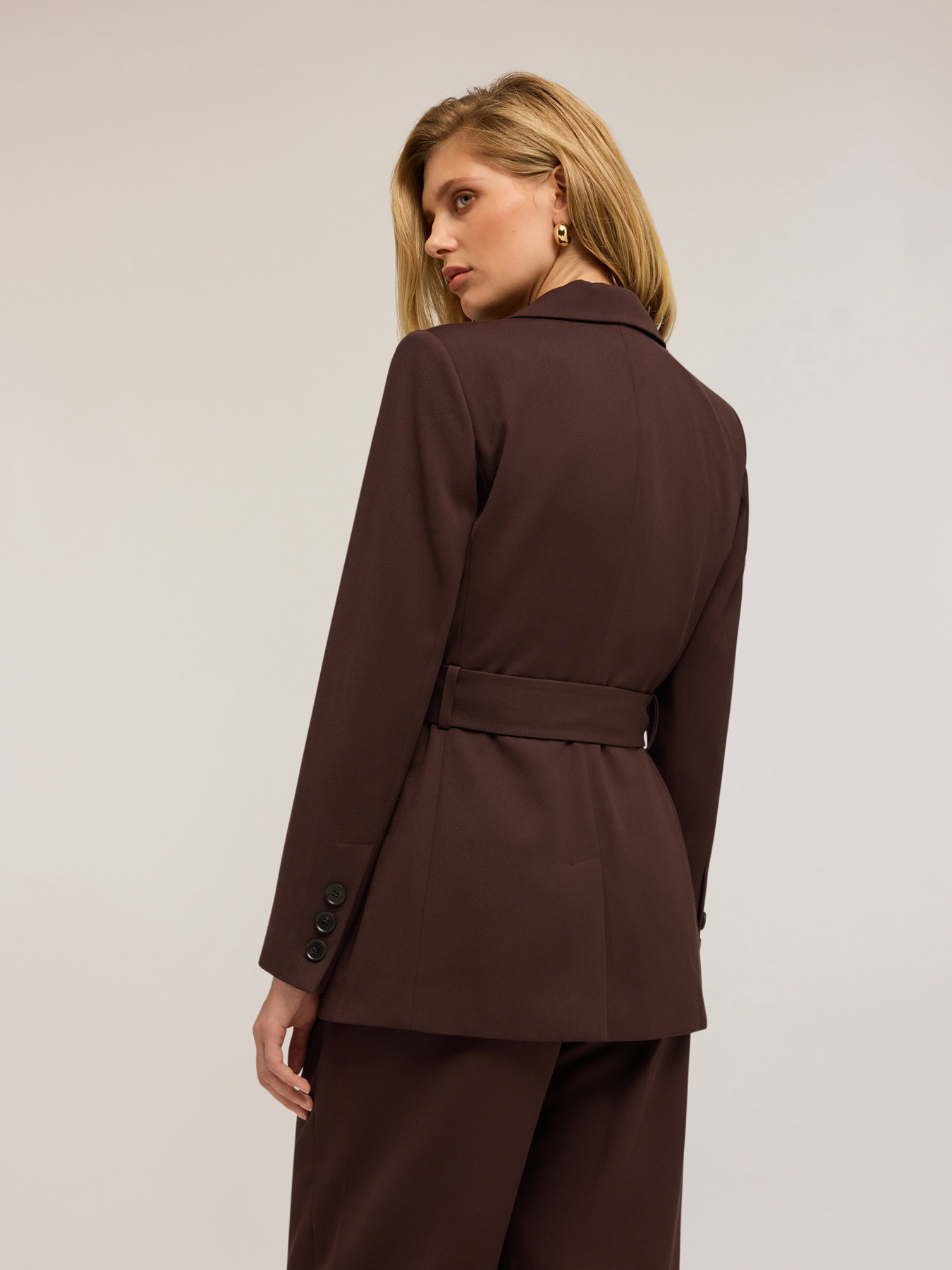 Doppelreihiger Jacke mit Gürtel image number 1