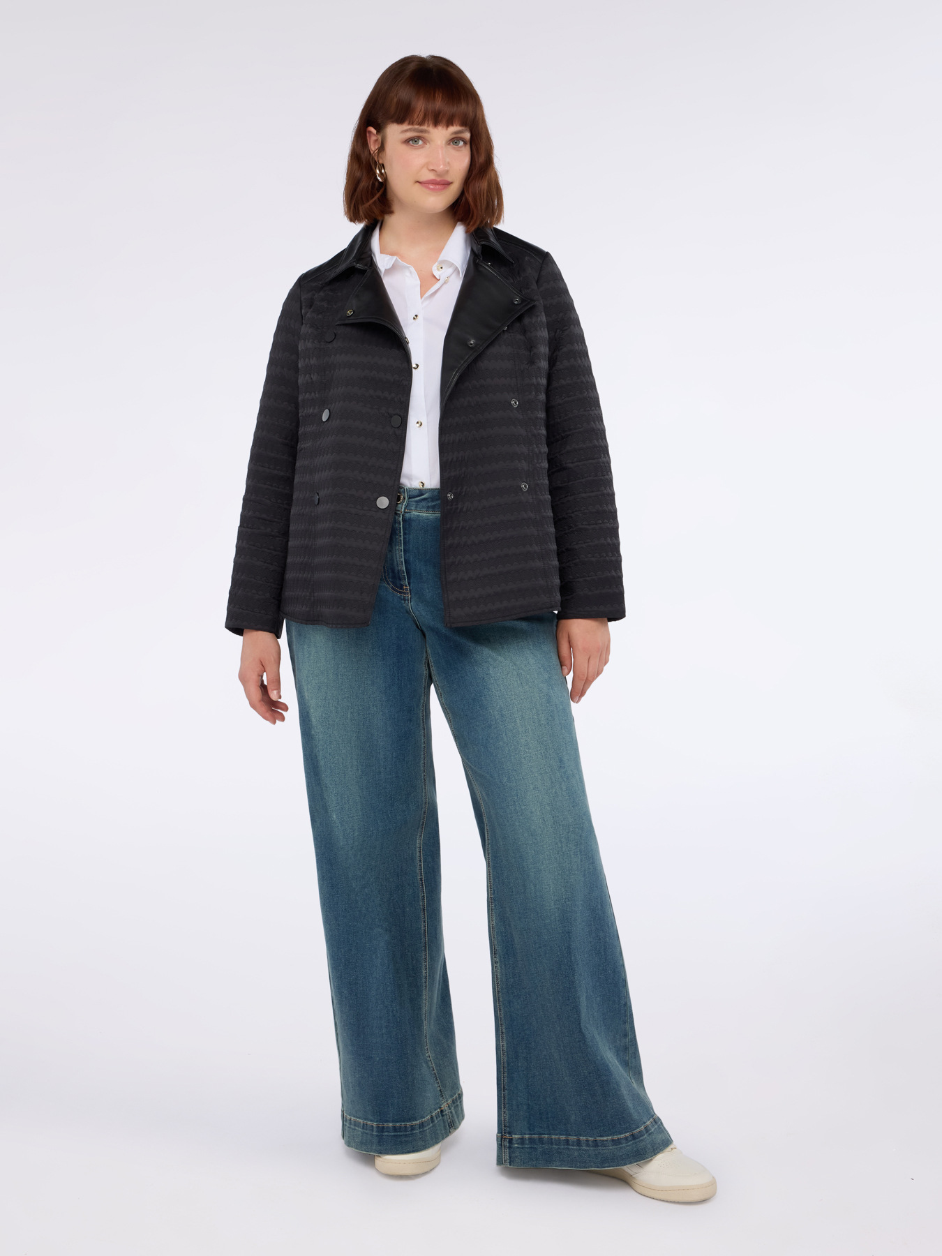 Giacca doppiopetto effetto matelassé image number 2