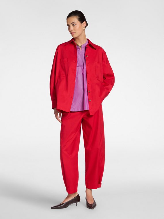 Barrel pants with bottom straps