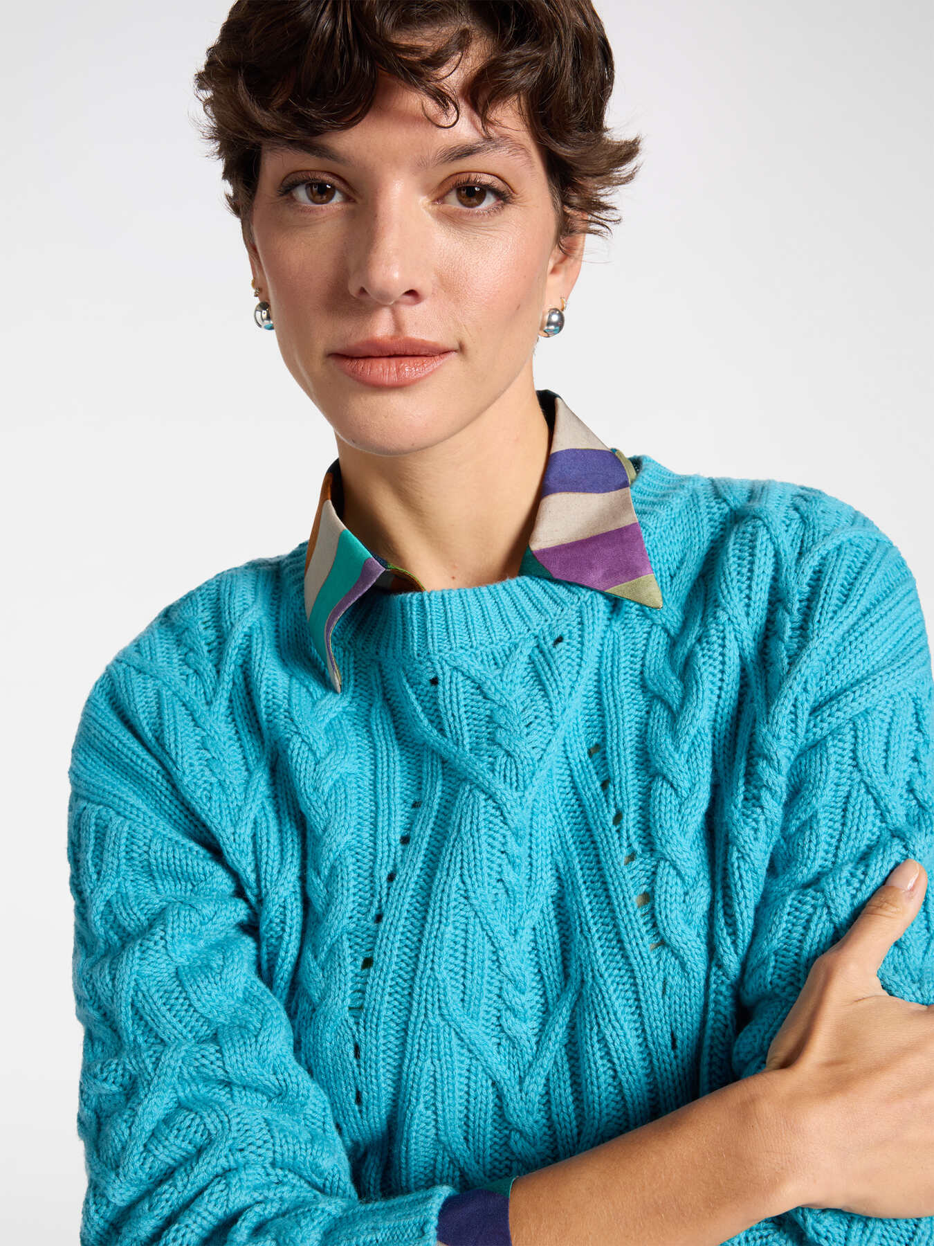 Wool sweater with workmanship image number 2