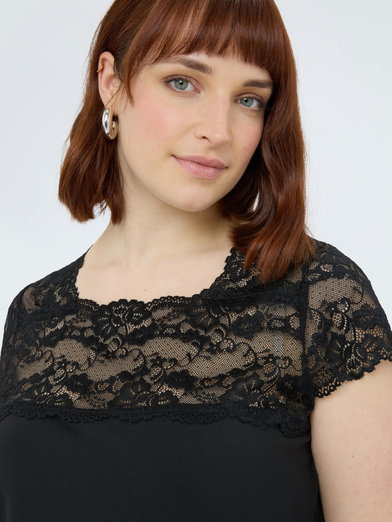 Jersey T-shirt with lace insert image number 2