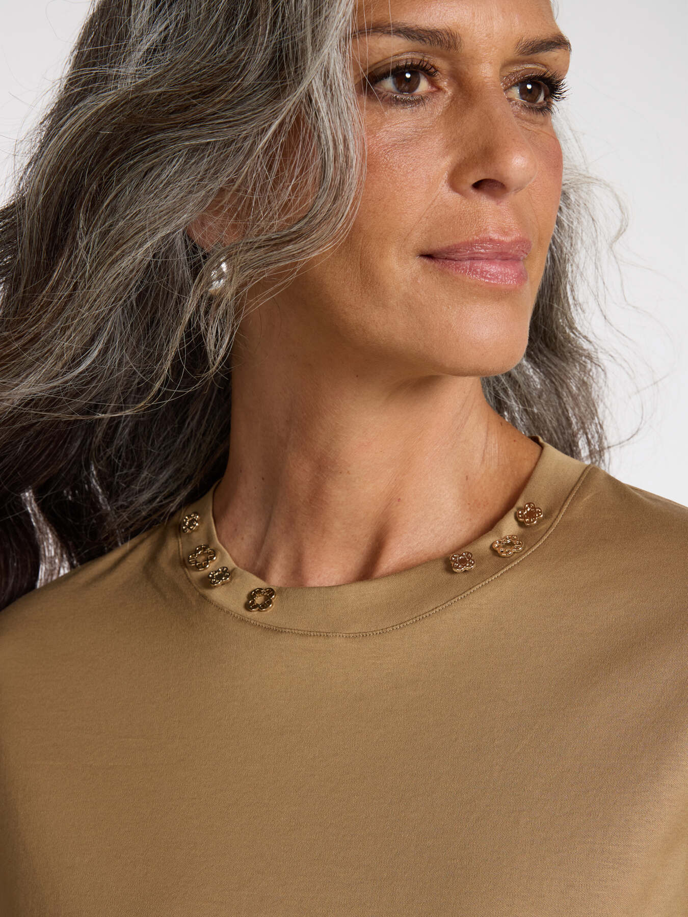 T-shirt con applicazioni Monogram image number 3