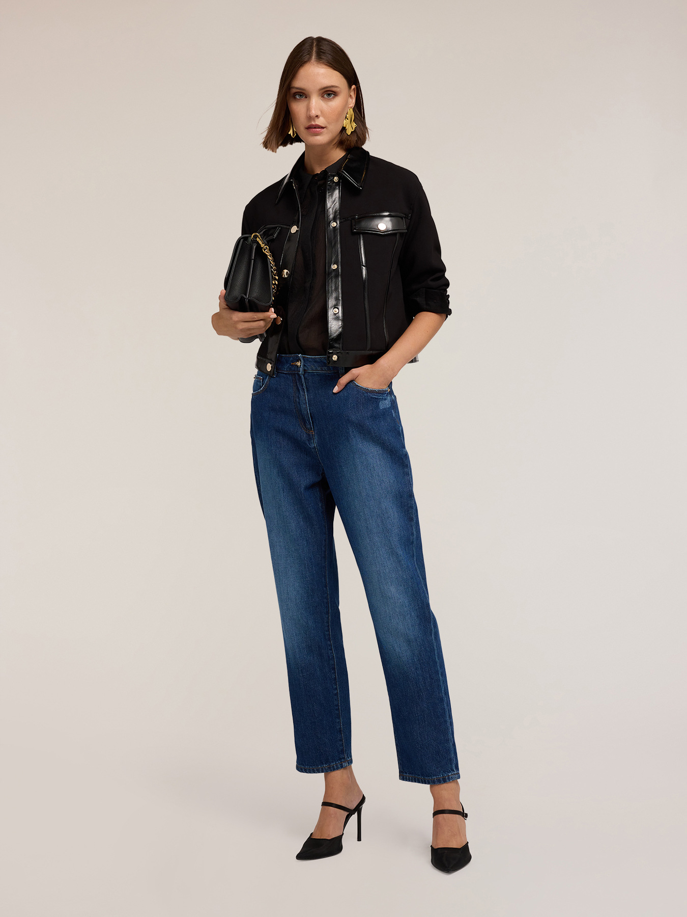 Elsa MUM fit jeans image number 3