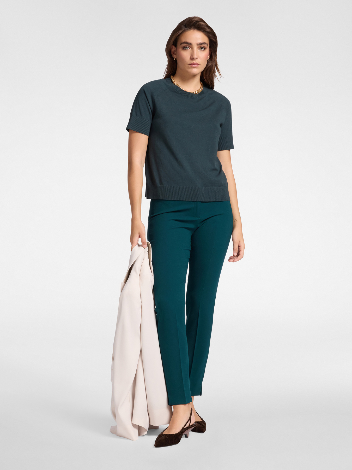 Short-sleeved shirt image number 2