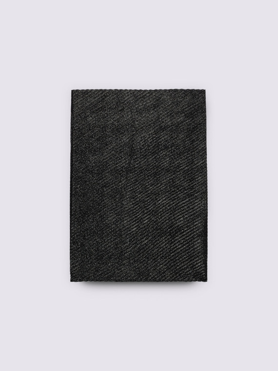 Long scarf with shiny effect