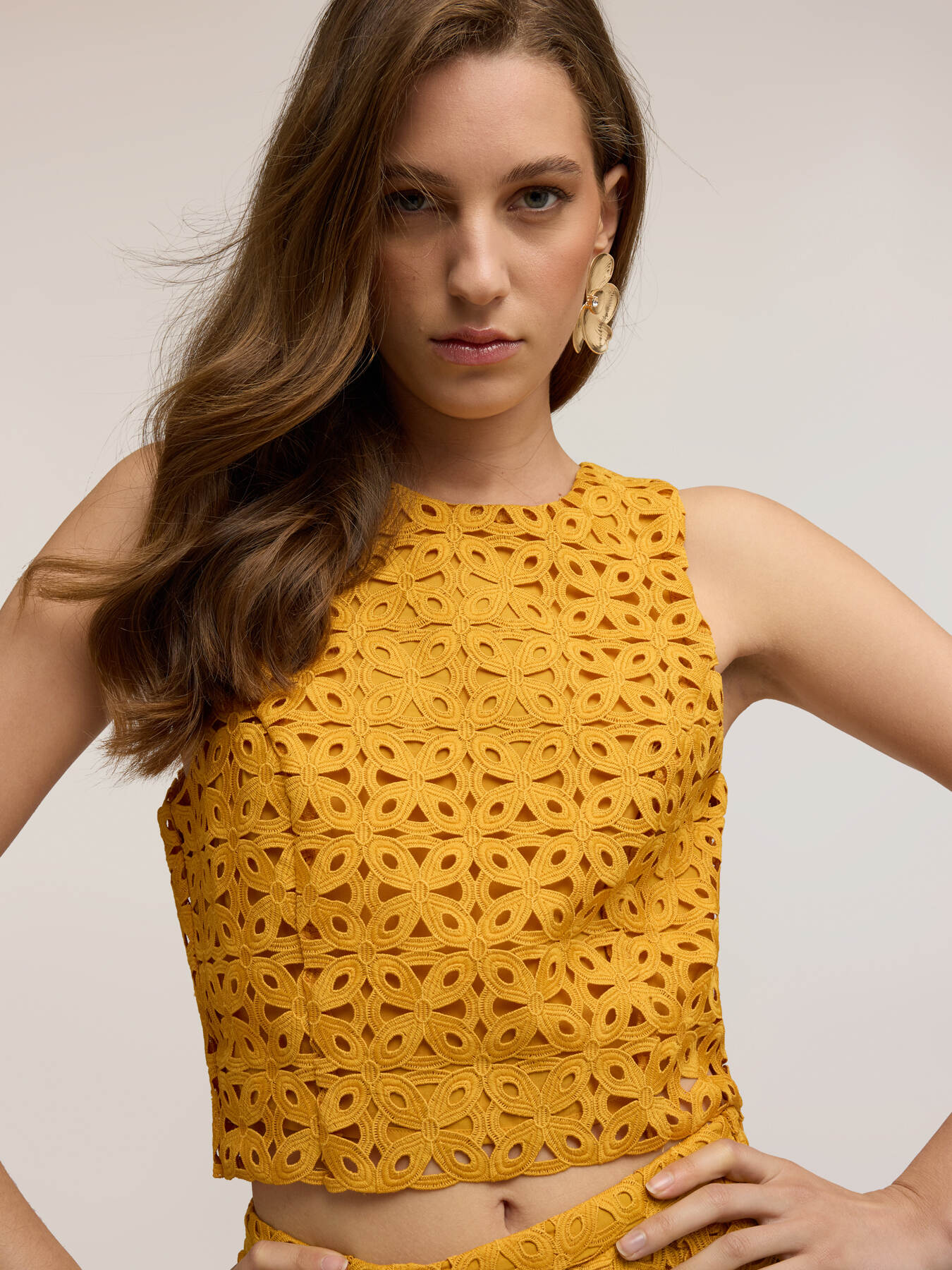 Macram&eacute;-Spitzentop image number 0