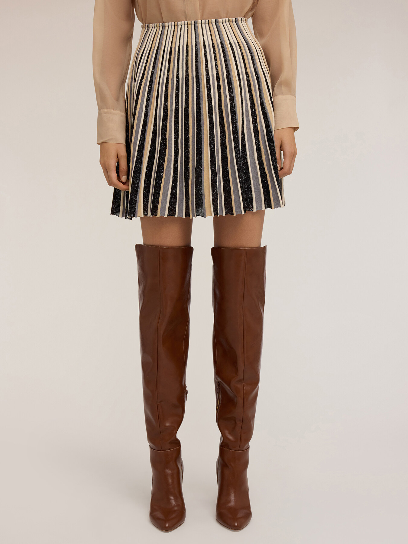 Pleated lurex knit skirt image number 1