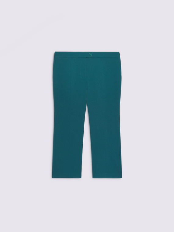 Pantaloni kick flare in tessuto stretch