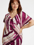 Bedrucktes Kleid mit Wasserfallausschnitt image number 2