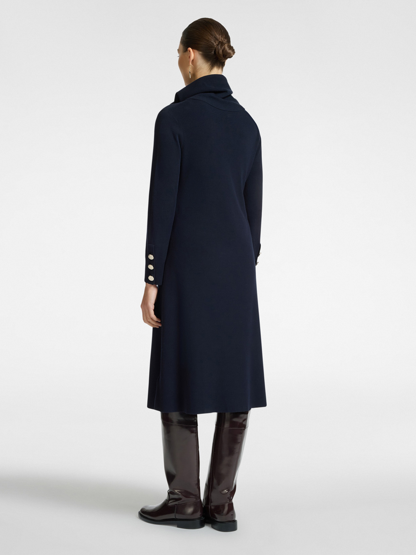 Knitted dress with buttons image number 1