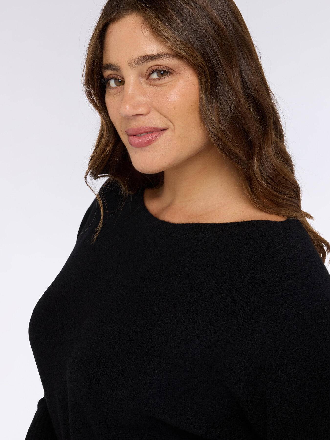 Crew neck sweater in viscose blend image number 3