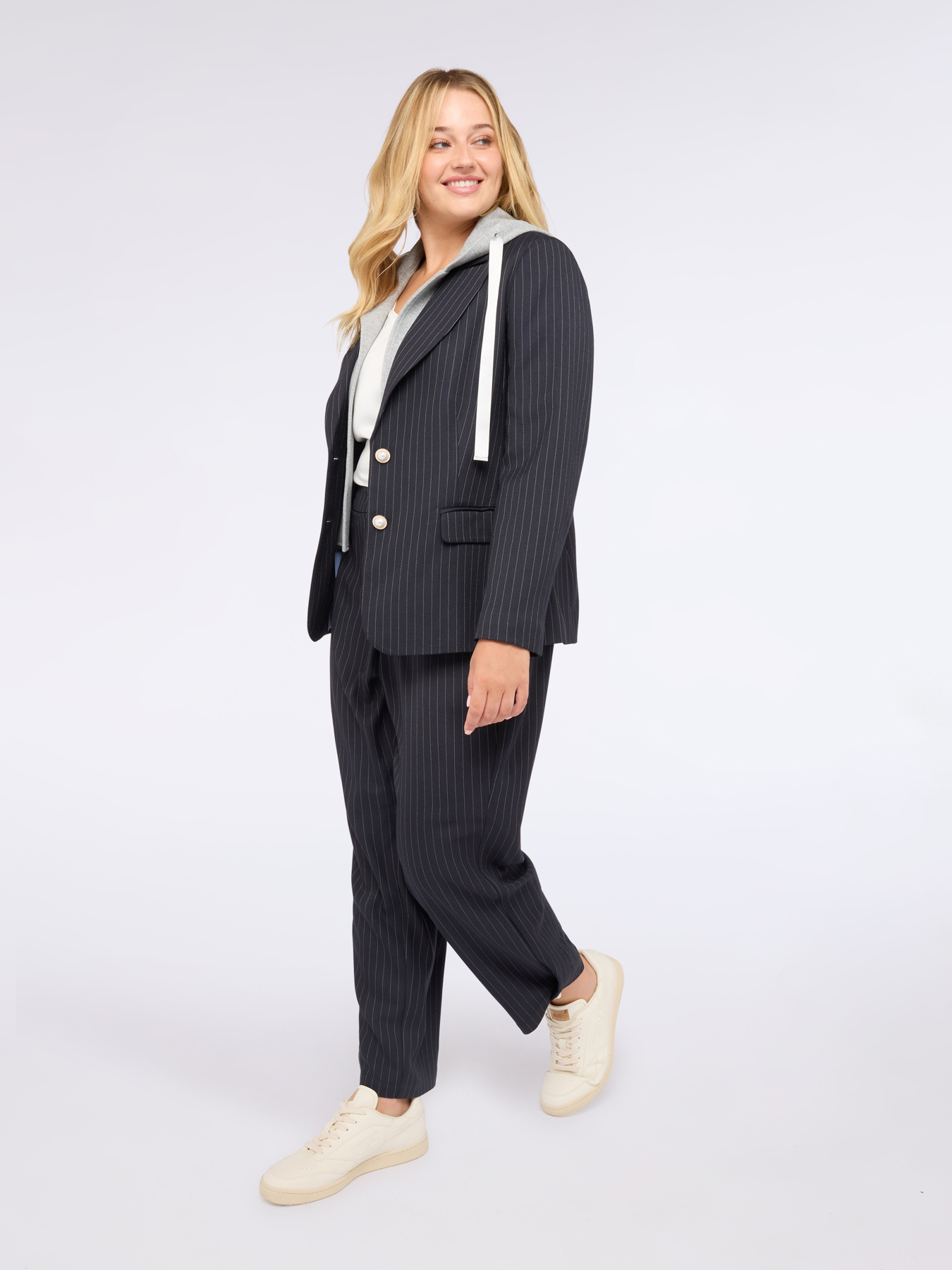 Blazer rayé avec capuche en sweat image number 3