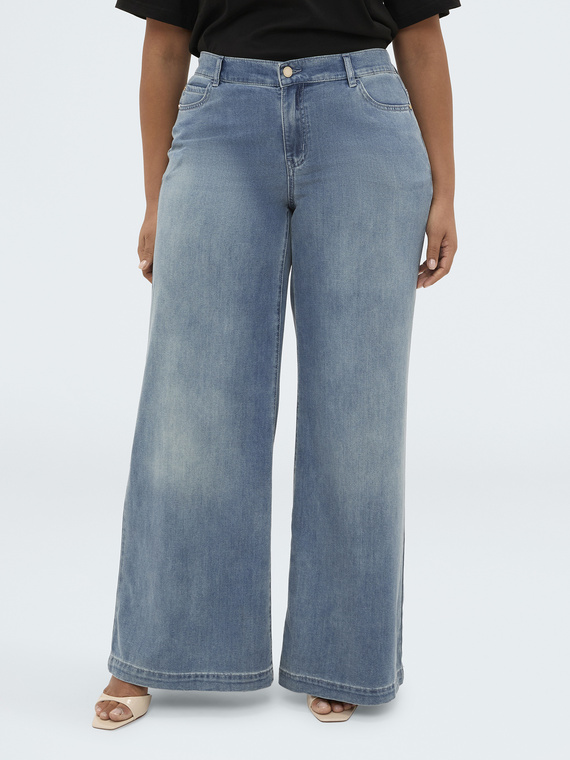 Jeans Wide Leg aus gewaschenem Denim