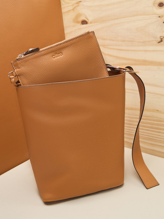 Geanta hobo din piele naturala cu clutch