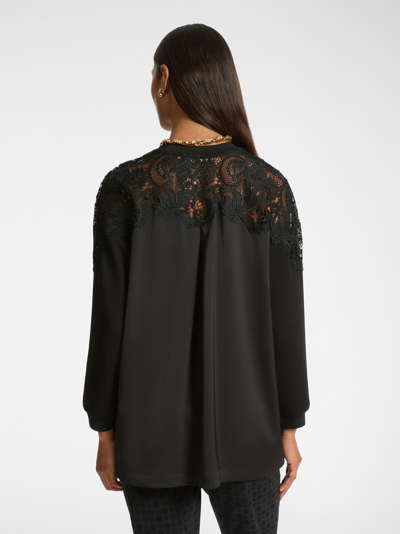 Sweatshirt mit Spitze image number 1