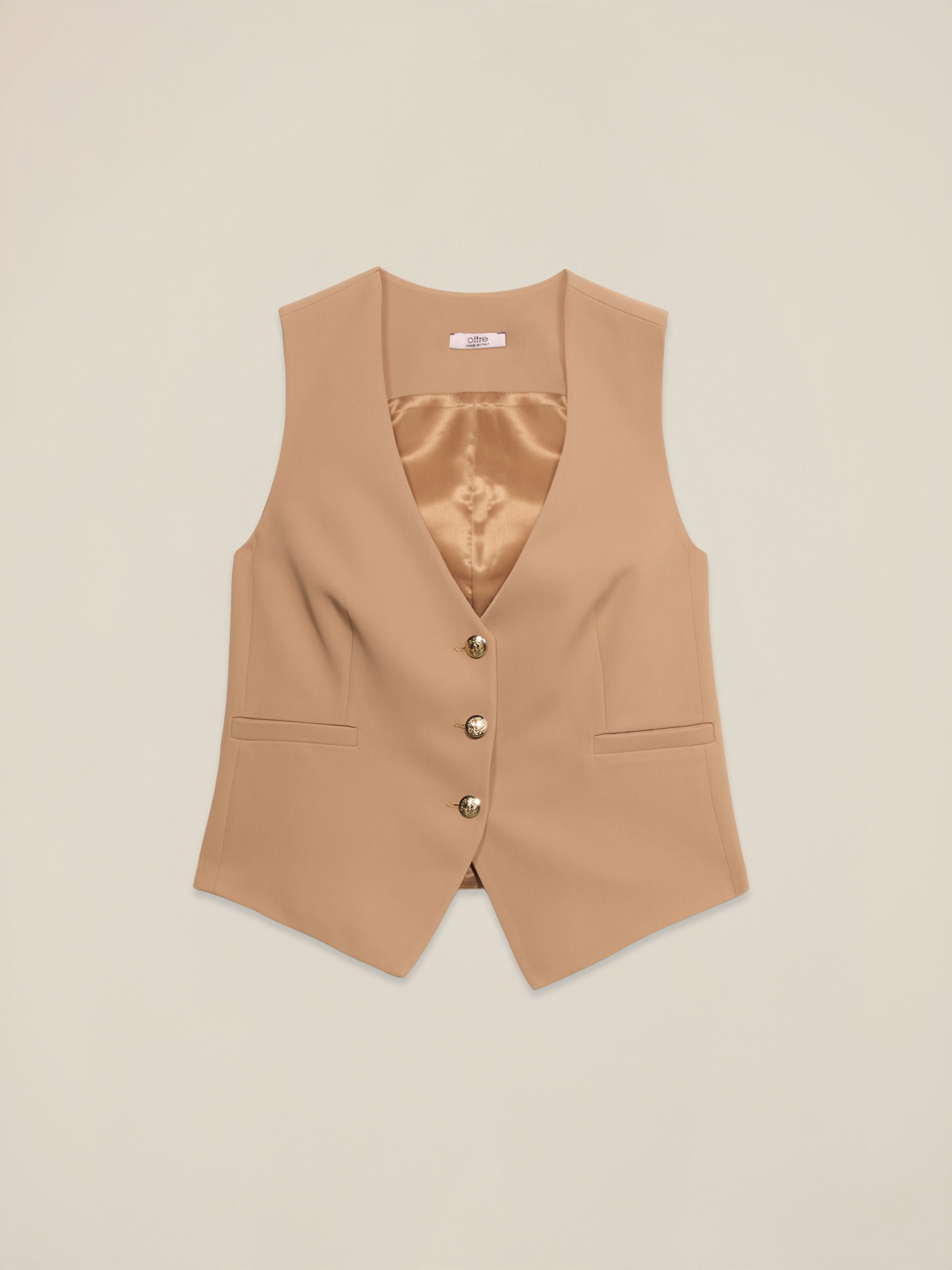 Crepe fabric vest image number 4