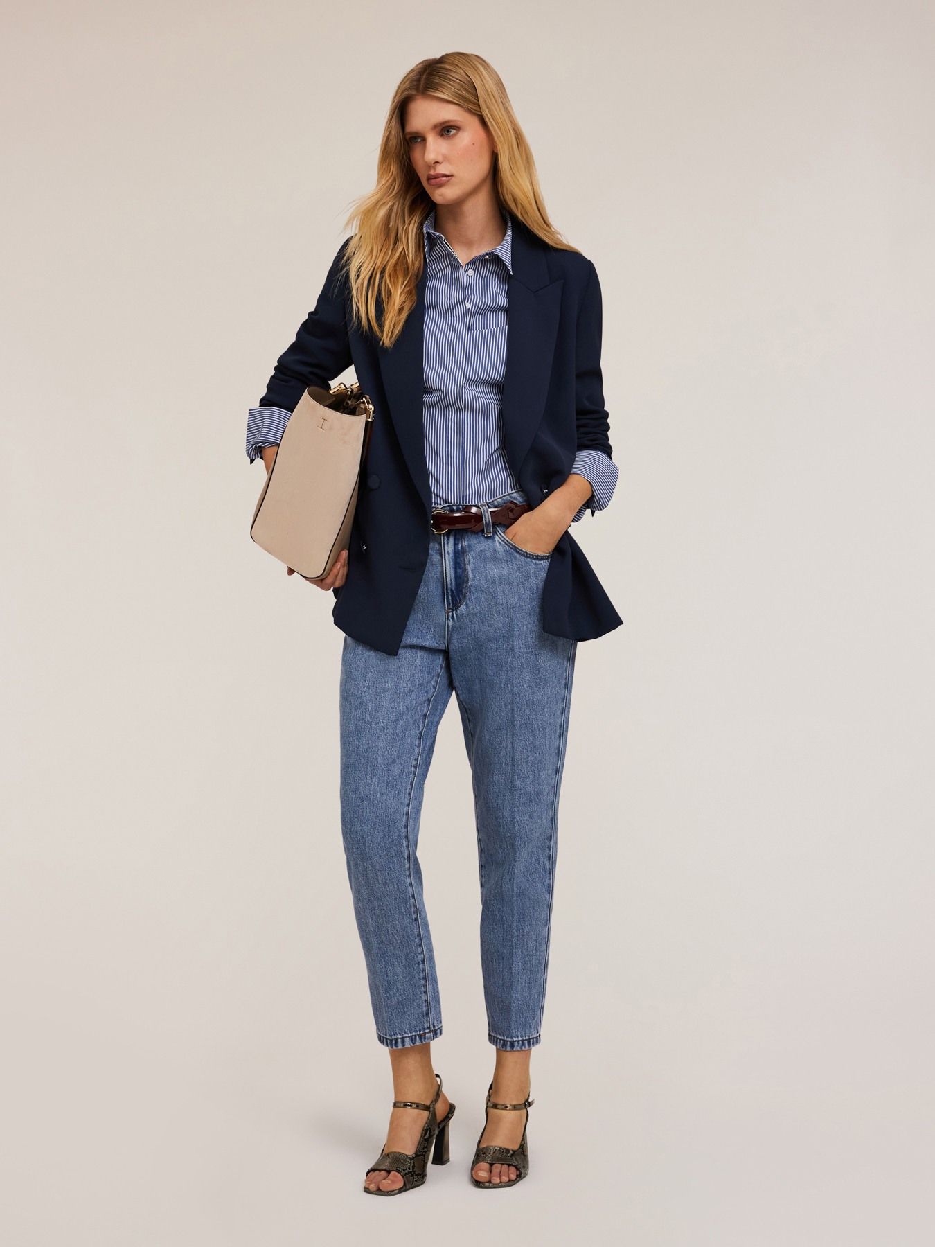 Jeans mit B&uuml;gelfalte aus Lyocell-Mischung image number 3